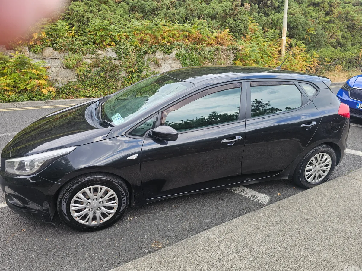 Kia Ceed Hatchback, Diesel, 2014, Black