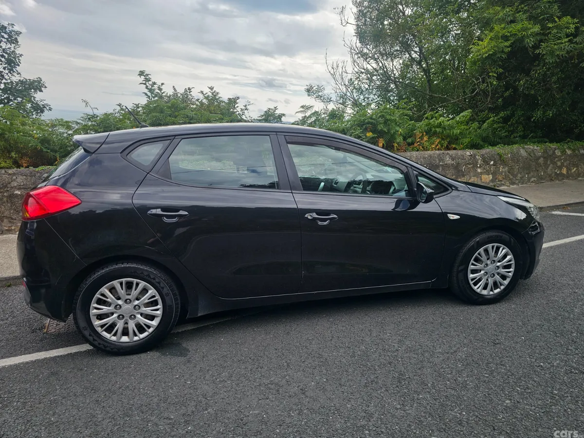 Kia Ceed Hatchback, Diesel, 2014, Black
