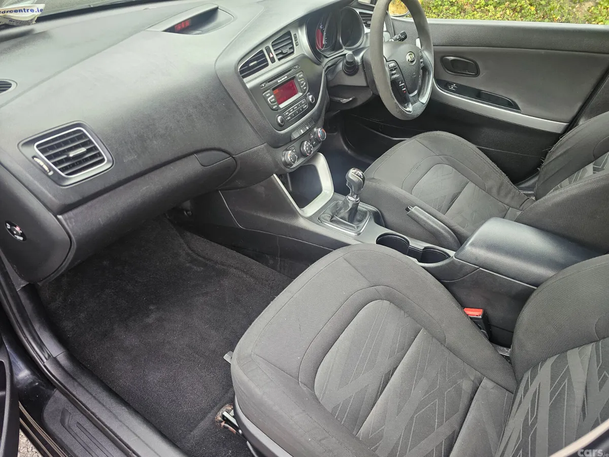 Kia Ceed Hatchback, Diesel, 2014, Black