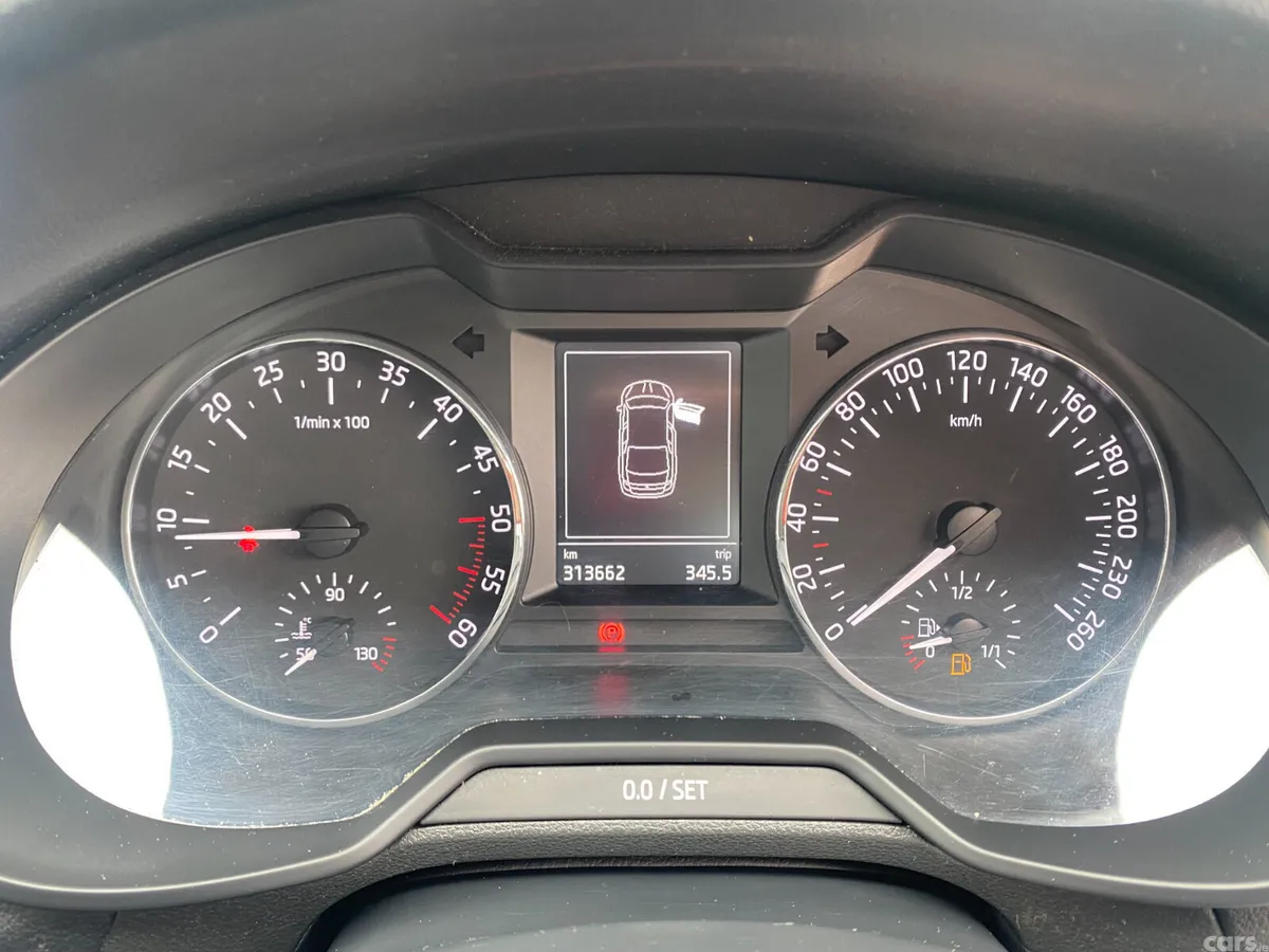 Skoda Octavia Saloon, Diesel, 2017, Blue