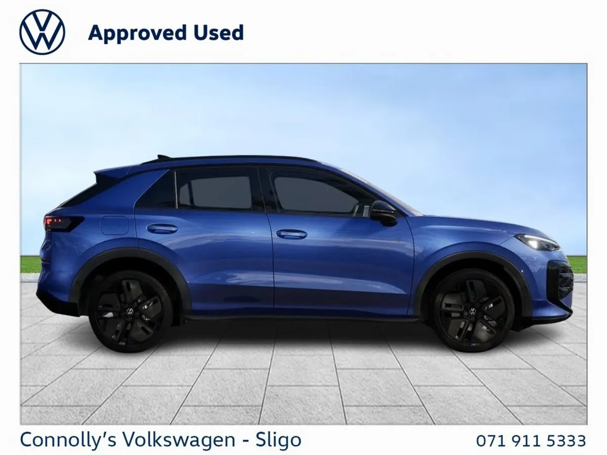 Volkswagen T-Roc SUV, Petrol, 2027, Blue