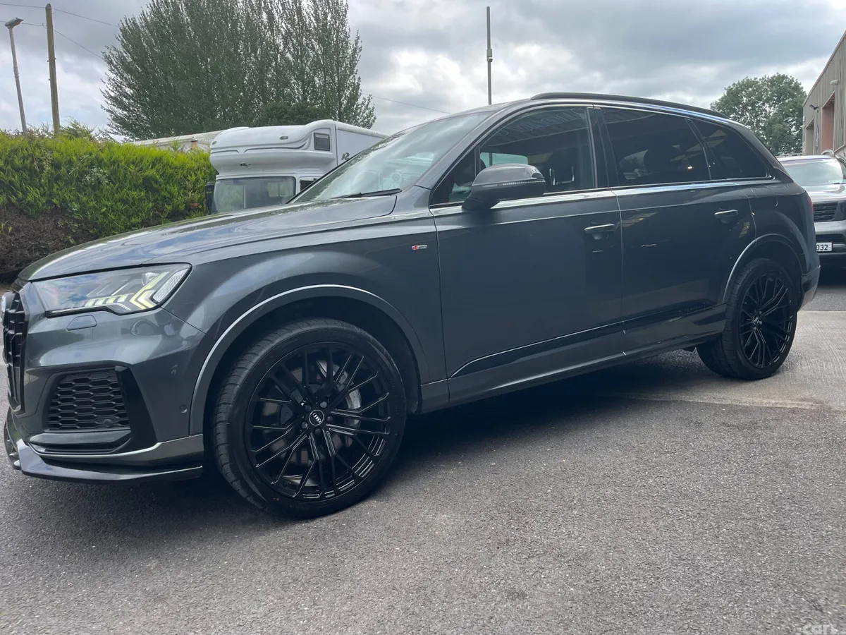 Audi Q7 SUV, Petrol Plug-in Hybrid, 2021, Grey