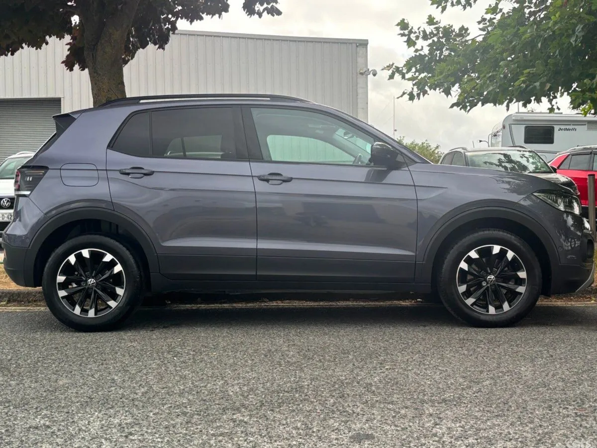 Volkswagen T-Cross SUV, Petrol, 2023, Grey