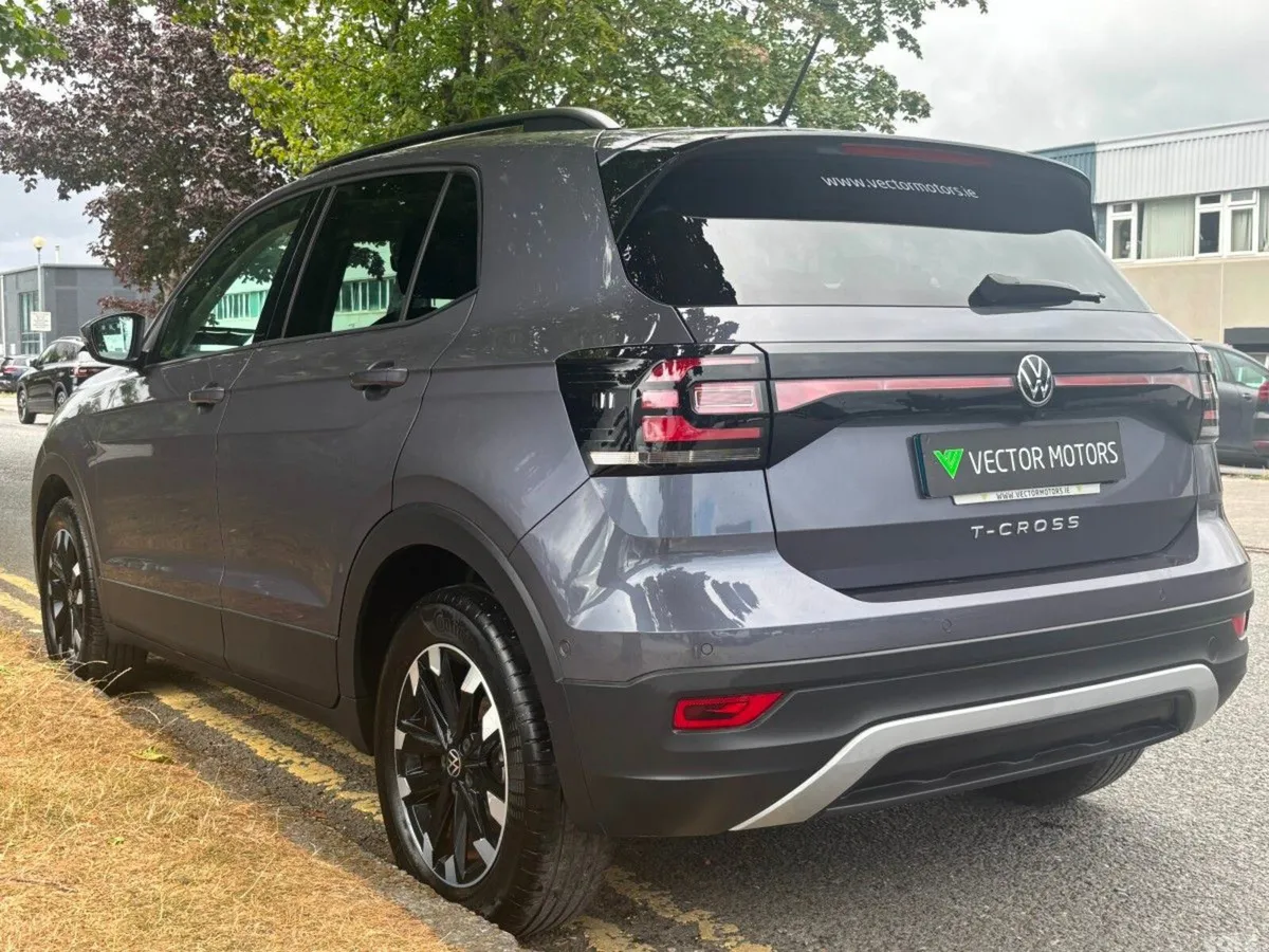 Volkswagen T-Cross SUV, Petrol, 2023, Grey