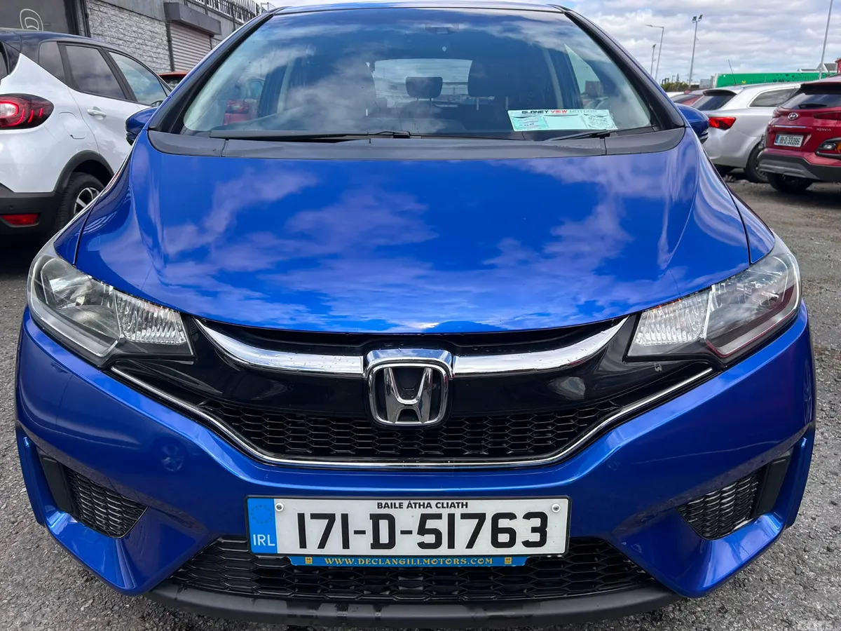 Honda Fit Hatchback, Petrol, 2017, Blue