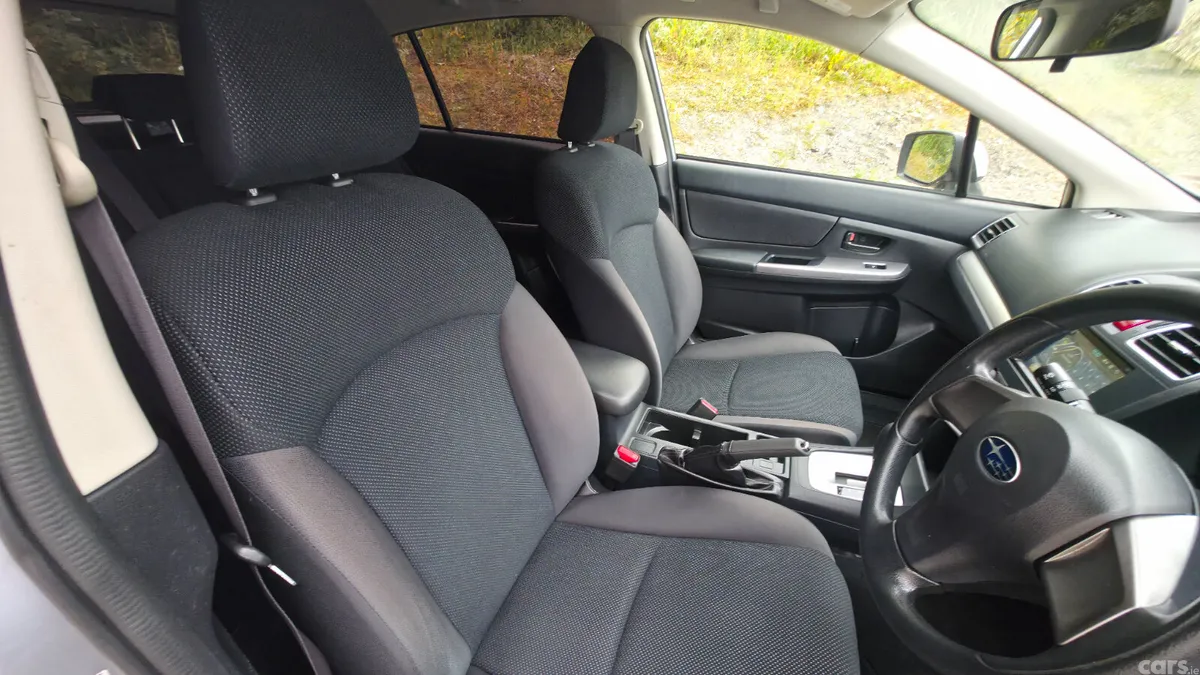 Subaru Impreza Hatchback, Petrol, 2016, Silver