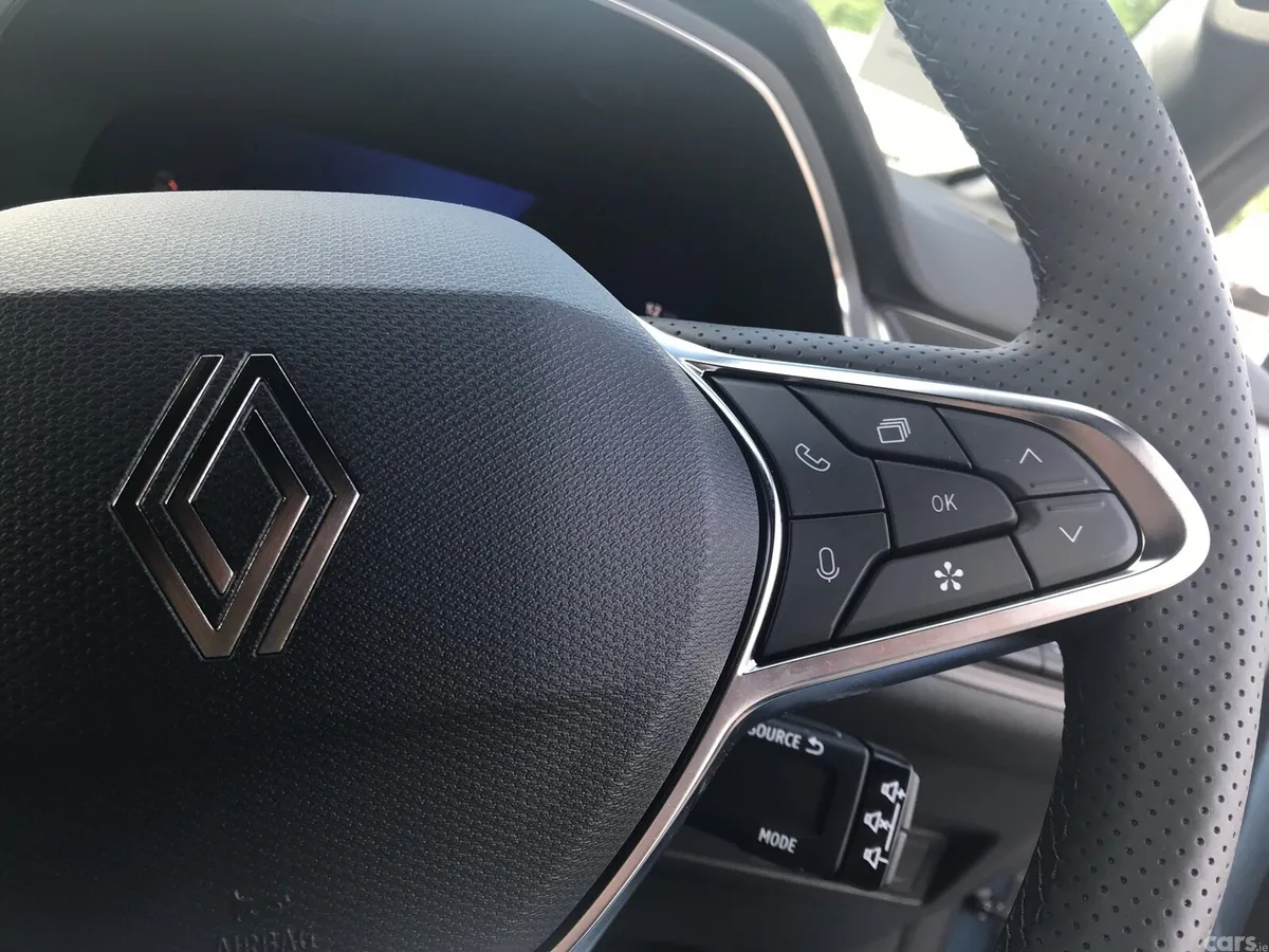 Renault Symbioz Hatchback, Petrol Hybrid, 2026, Blue