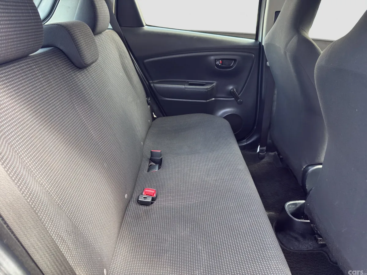 Toyota Vitz Hatchback, Petrol, 2017, Silver