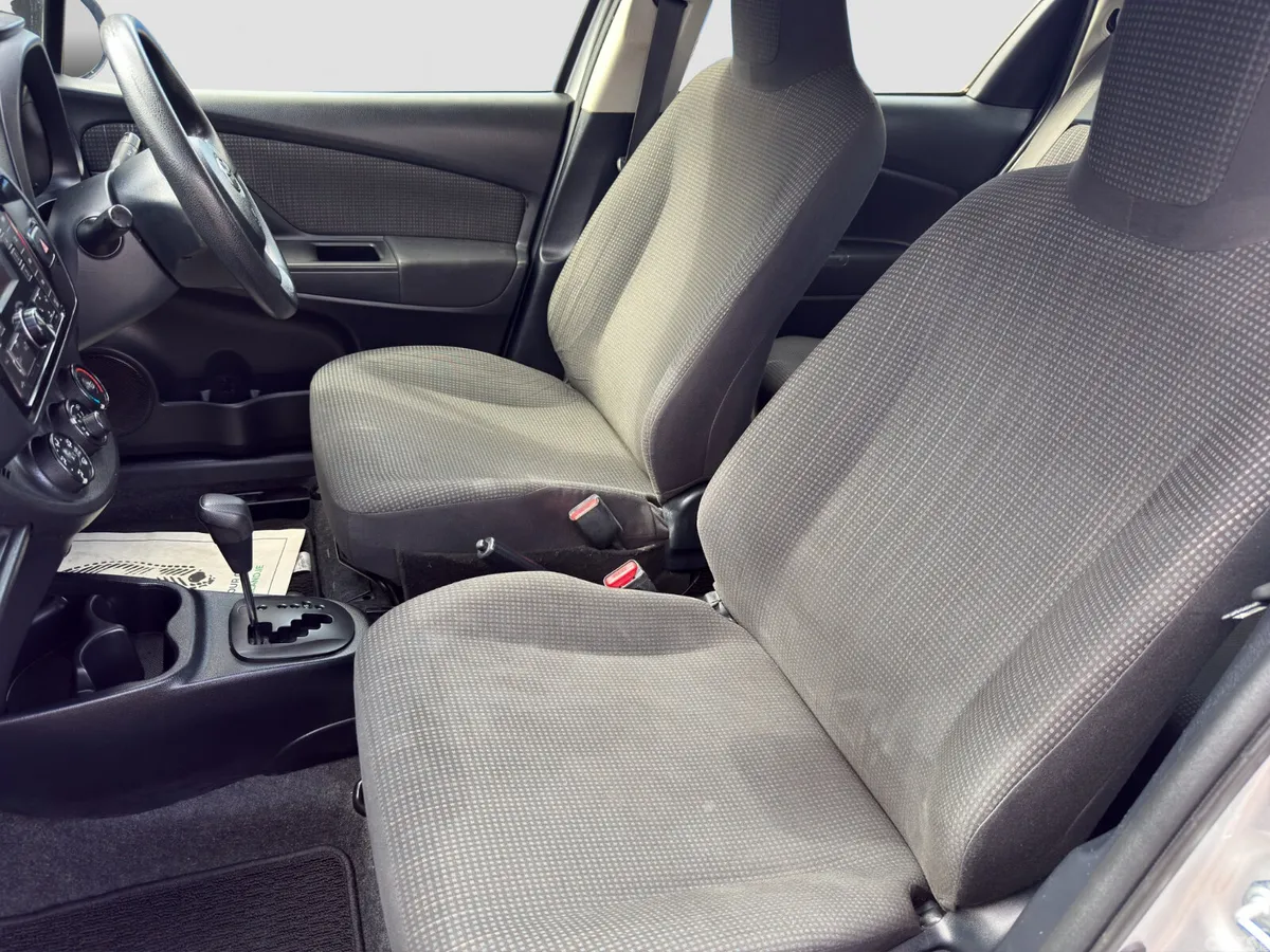 Toyota Vitz Hatchback, Petrol, 2017, Silver