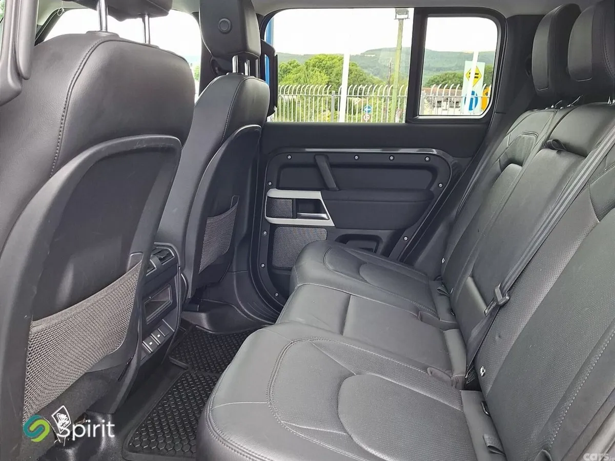Land Rover Defender SUV, Petrol Plug-in Hybrid, 2023, Grey