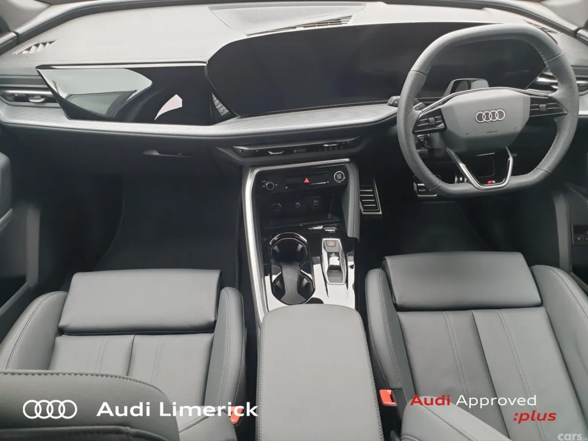 Audi Q5 SUV, Petrol Plug-in Hybrid, 2026, Red