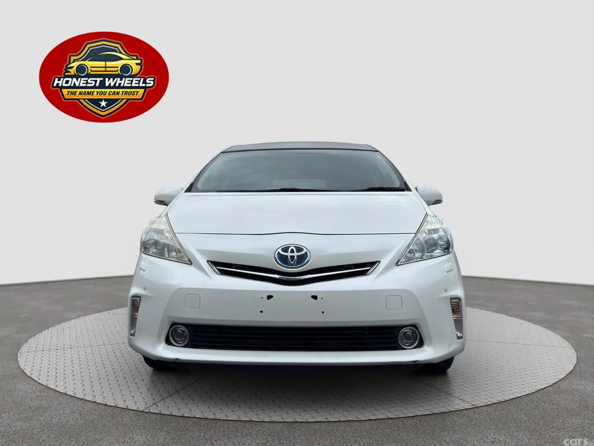 Toyota Prius MPV, Petrol Hybrid, 2013, White