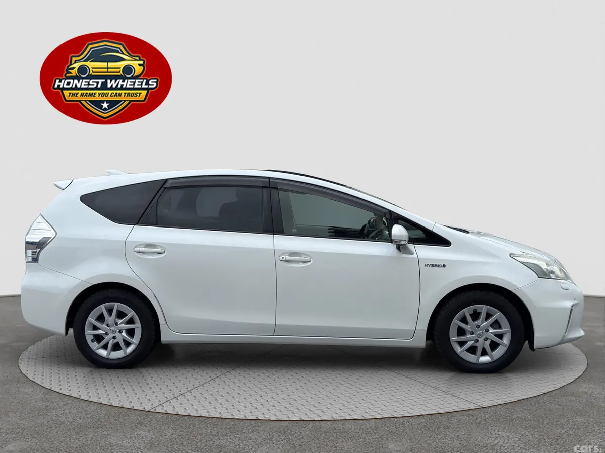 Toyota Prius MPV, Petrol Hybrid, 2013, White