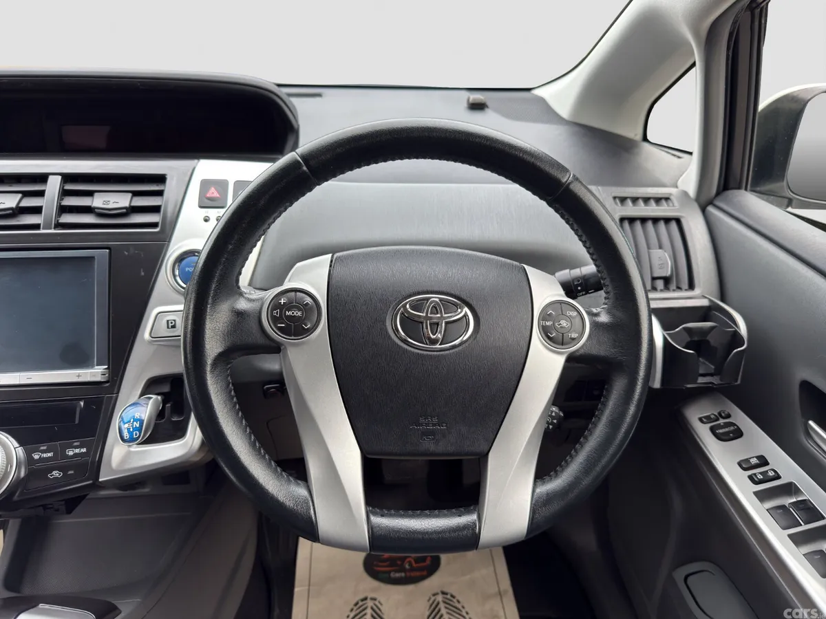 Toyota Prius MPV, Petrol Hybrid, 2013, White