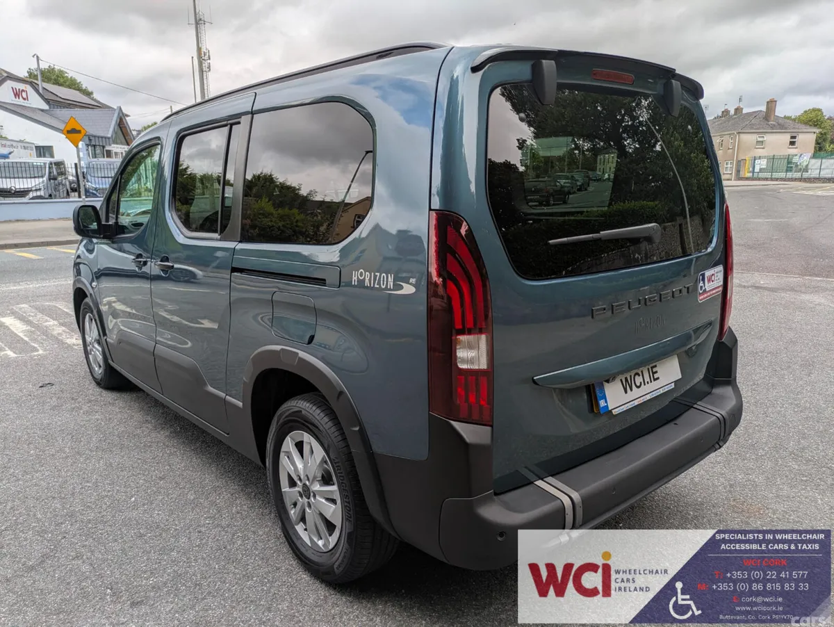 Peugeot Rifter MPV, Diesel, 2025, Blue