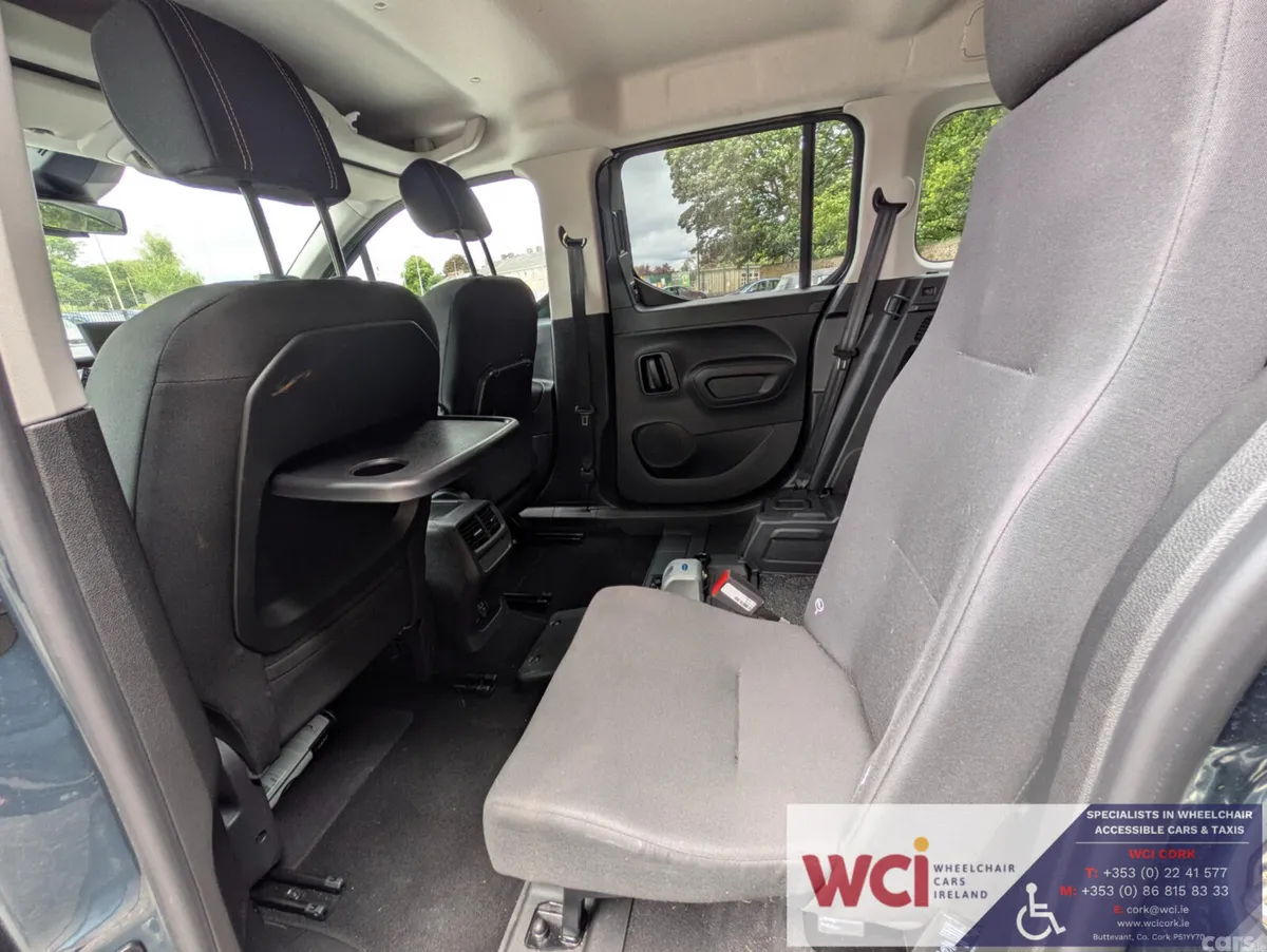 Peugeot Rifter MPV, Diesel, 2025, Blue
