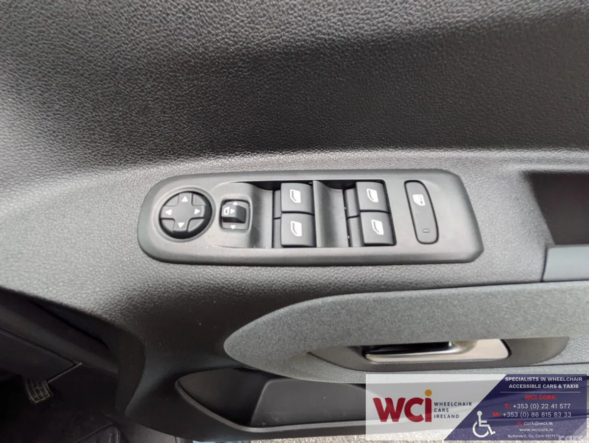 Peugeot Rifter MPV, Diesel, 2025, Blue