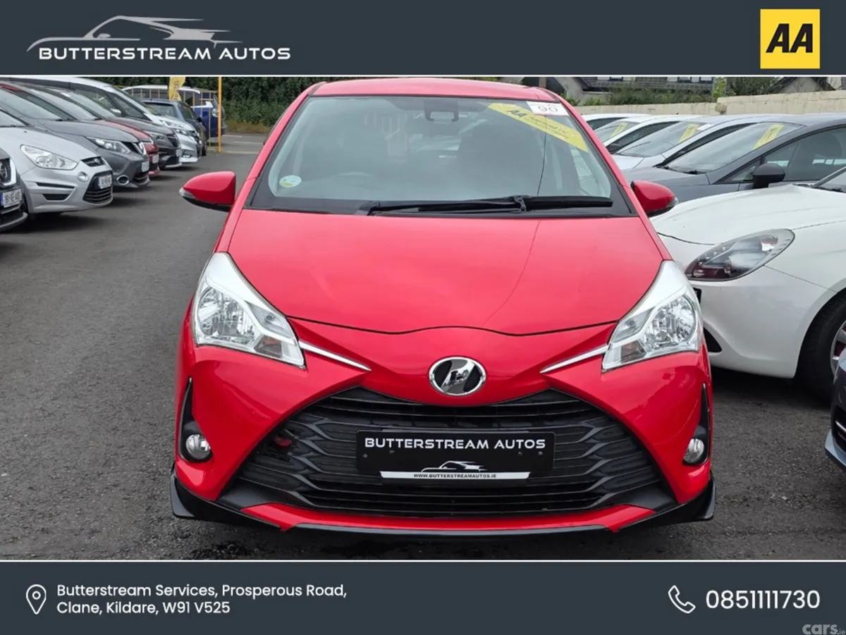 Toyota Yaris Hatchback, Petrol, 2017, Red