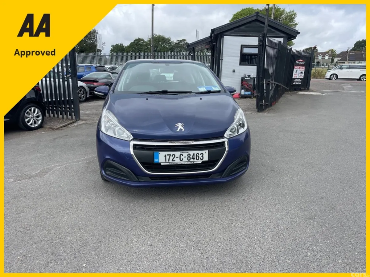 Peugeot 208 Hatchback, Diesel, 2017, Blue