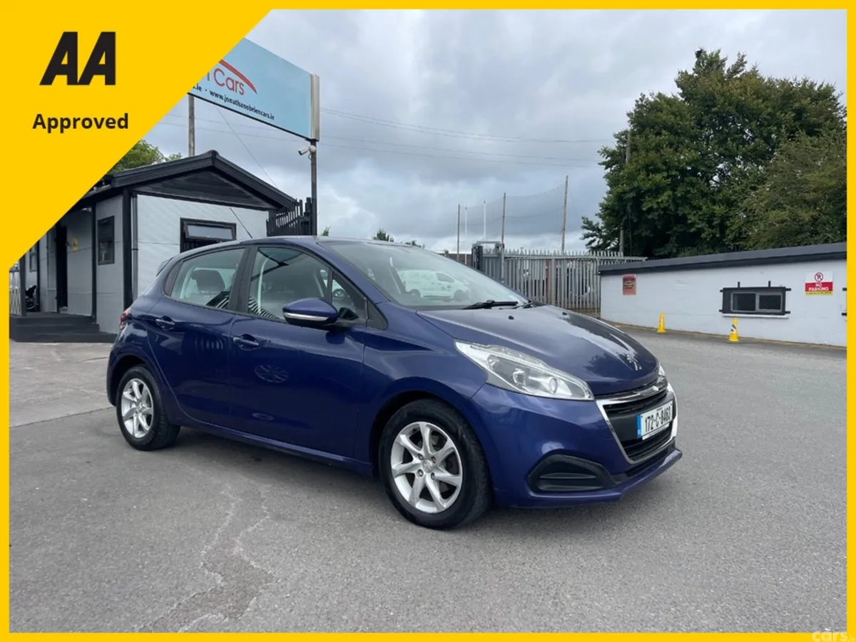 Peugeot 208 Hatchback, Diesel, 2017, Blue
