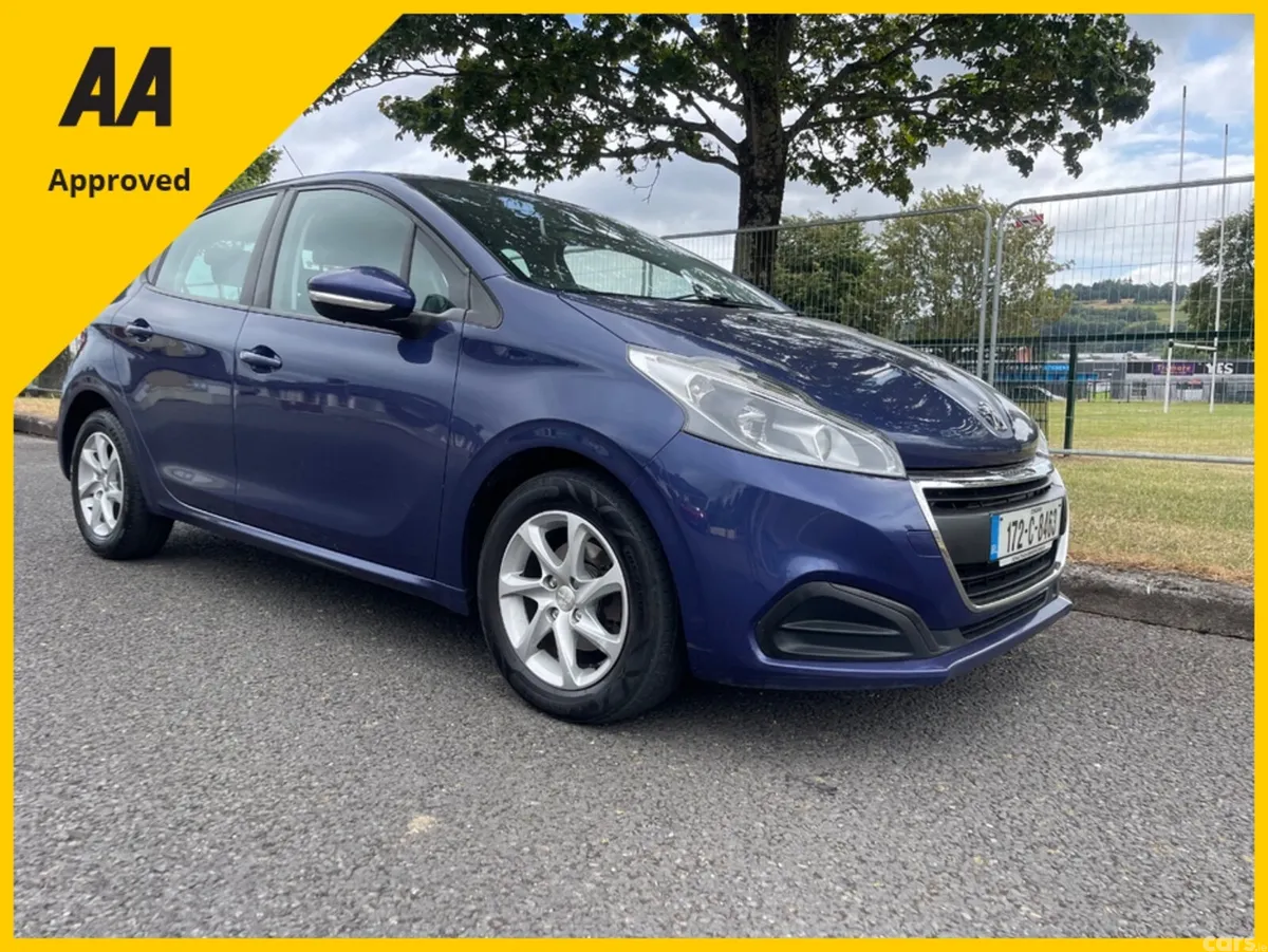 Peugeot 208 Hatchback, Diesel, 2017, Blue