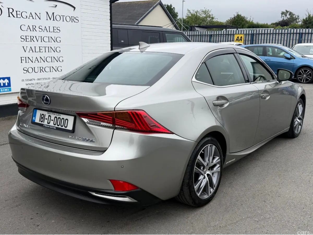 Lexus IS Saloon, Petrol Hybrid, 2018, Silver