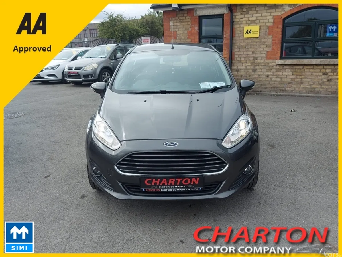 Ford Fiesta Hatchback, Petrol, 2017, Grey