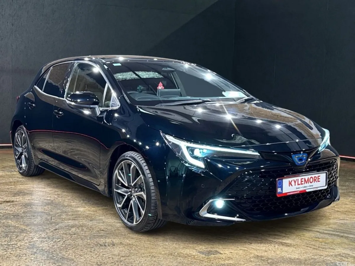 Toyota Corolla Hatchback, Petrol Hybrid, 2025, Black