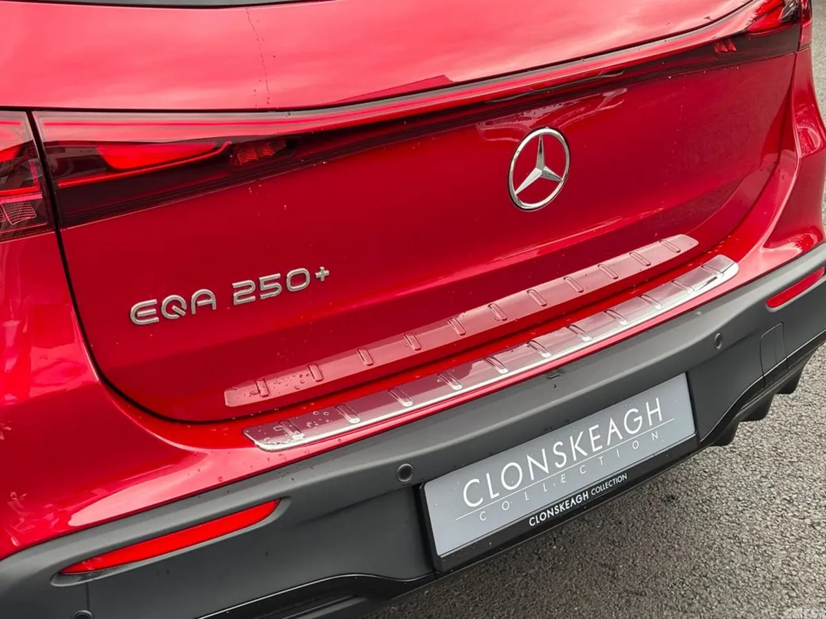 Mercedes-Benz EQA Estate, Electric, 2025, Red