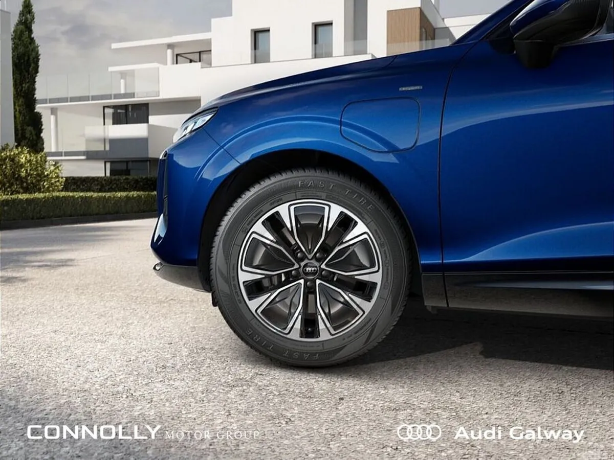 Audi Q3 SUV, Petrol Plug-in Hybrid, 2027, Blue