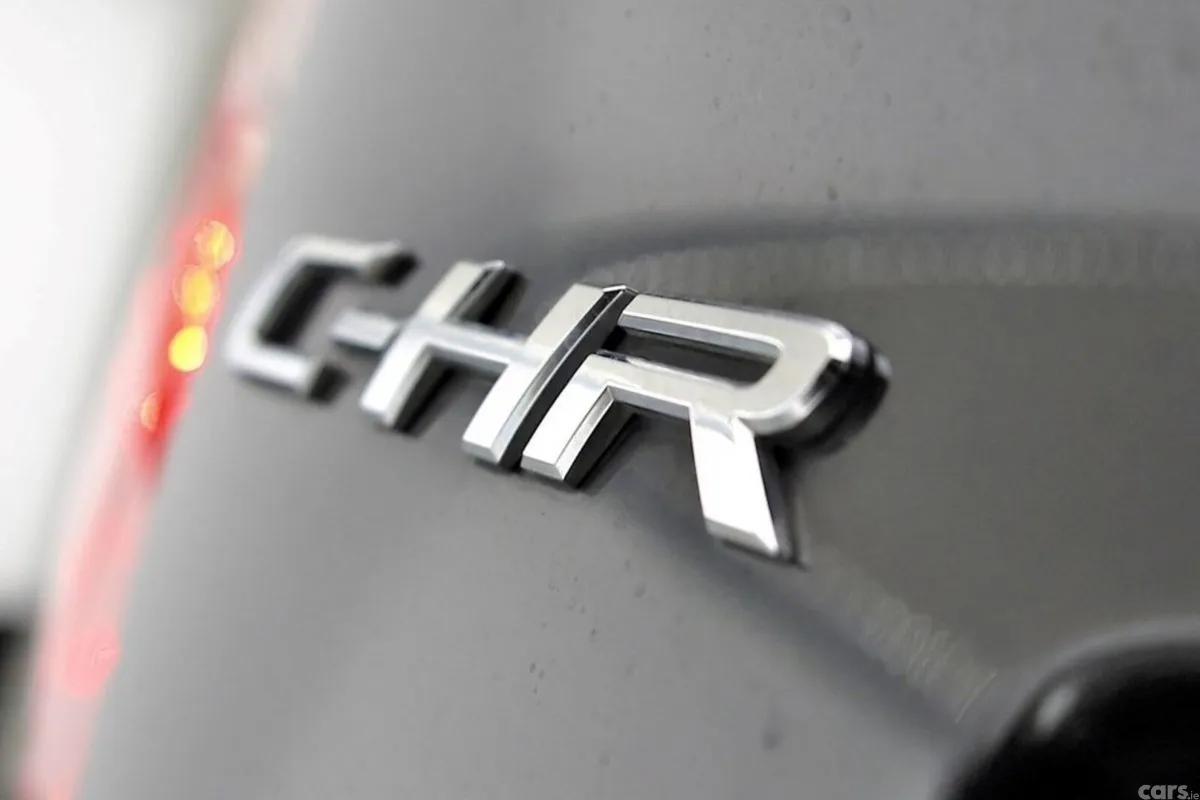 Toyota C-HR SUV, Petrol Hybrid, 2022, Black