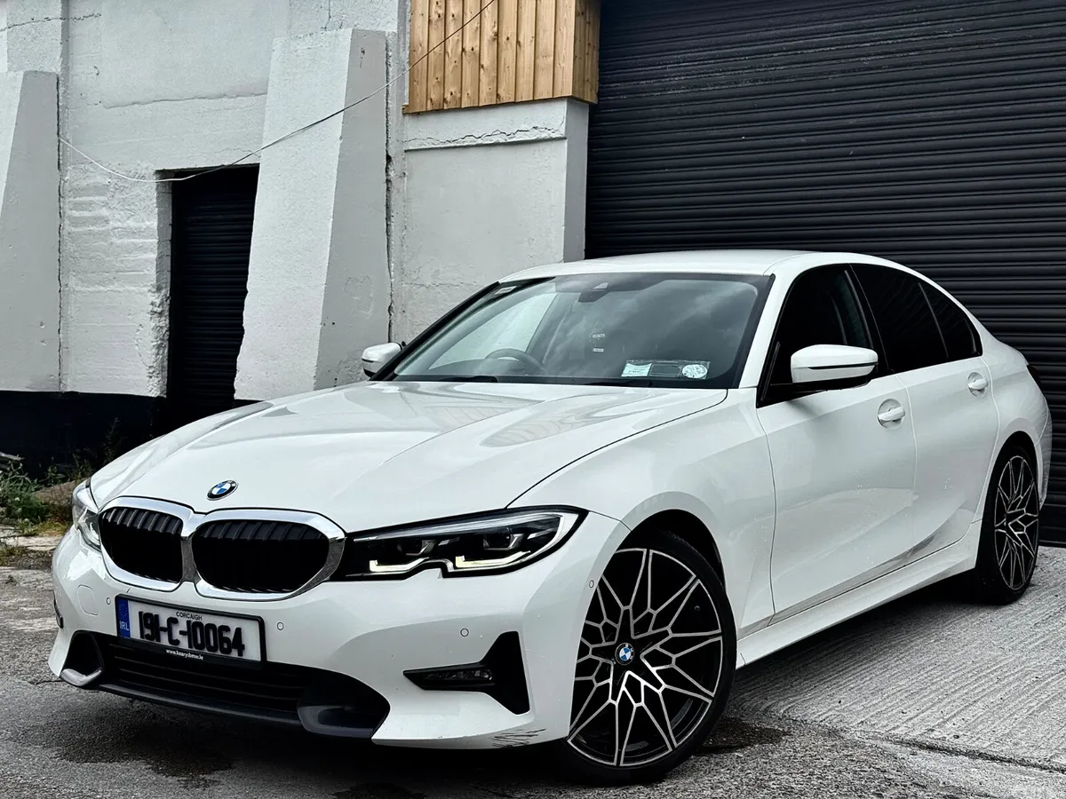 BMW 3-Series Saloon, Diesel, 2019, White