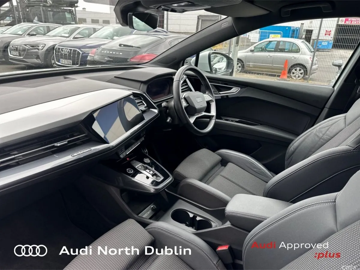 Audi Q4 e-tron Estate, Electric, 2023, White
