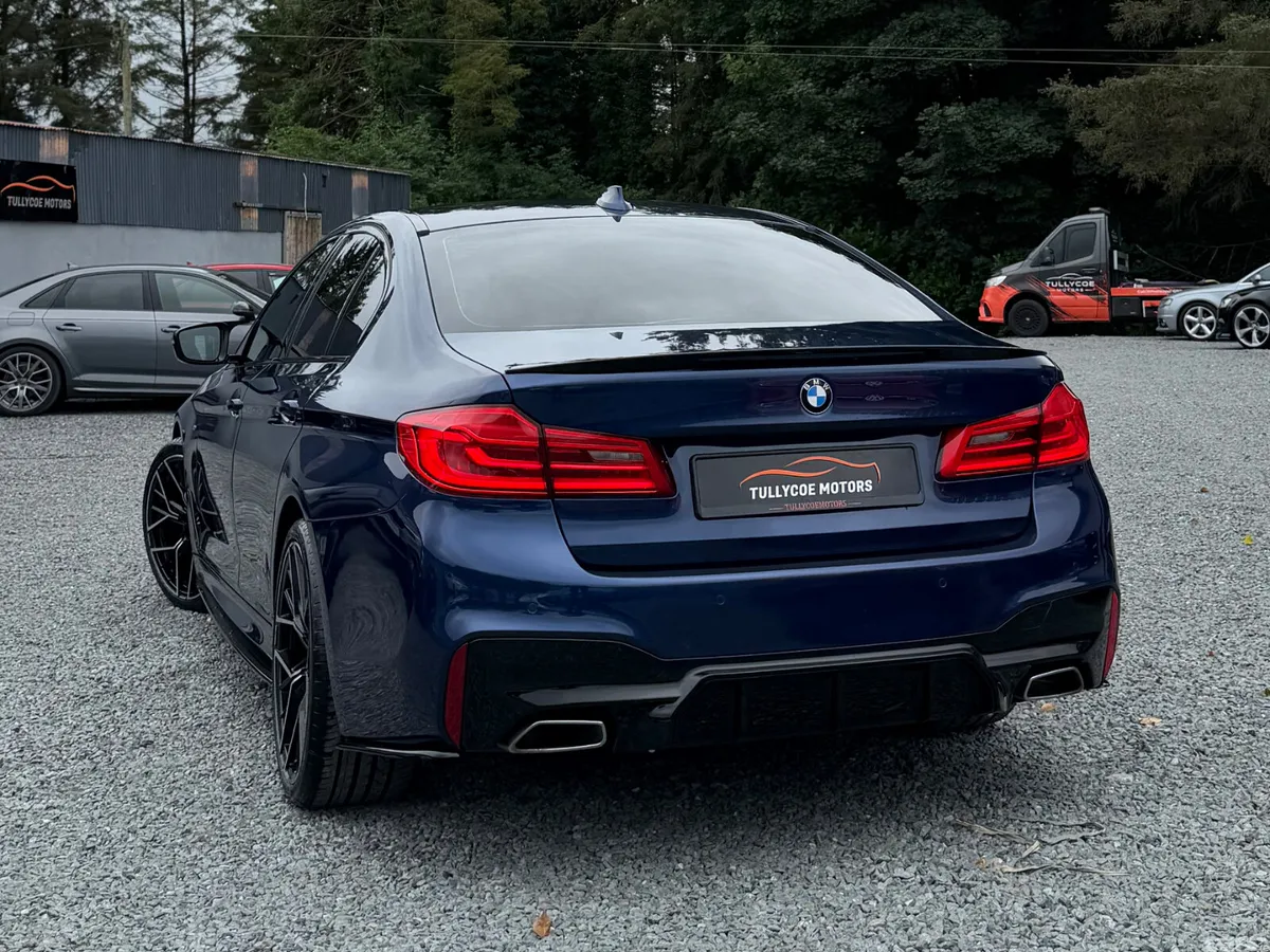 BMW 5-Series Saloon, Diesel, 2019, Blue