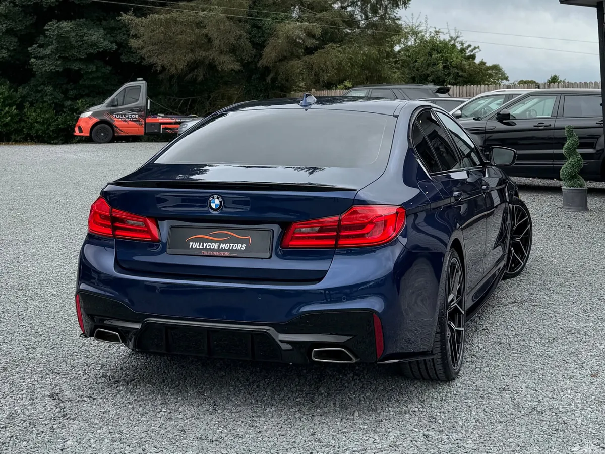 BMW 5-Series Saloon, Diesel, 2019, Blue