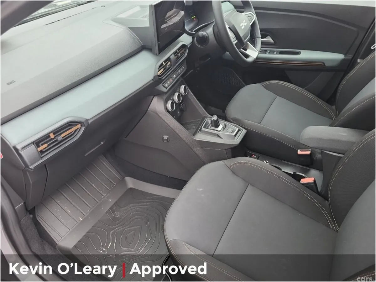 Dacia Jogger MPV, Petrol Hybrid, 2026, Grey