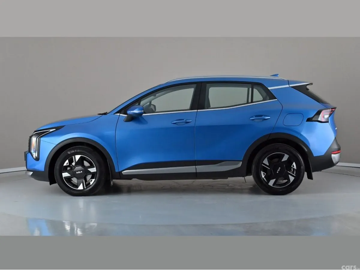 Kia Sportage SUV, Diesel Hybrid, 2025, Blue