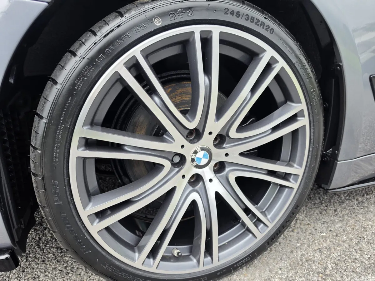 BMW 5-Series Saloon, Diesel, 2017, Blue