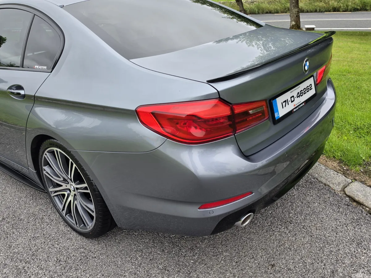 BMW 5-Series Saloon, Diesel, 2017, Blue
