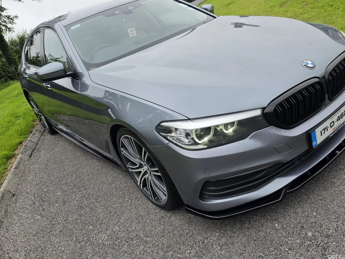 BMW 5-Series Saloon, Diesel, 2017, Blue