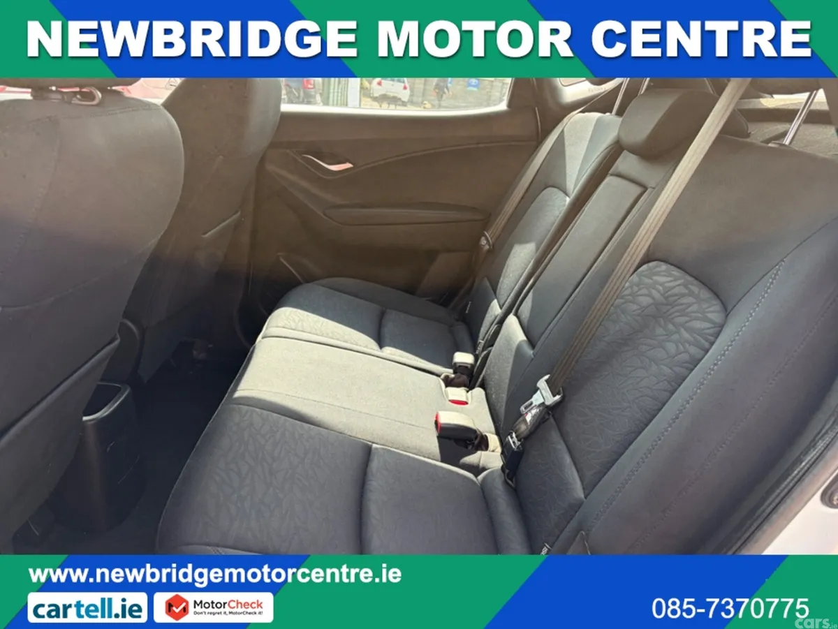 Hyundai ix20 MPV, Diesel, 2012, Silver