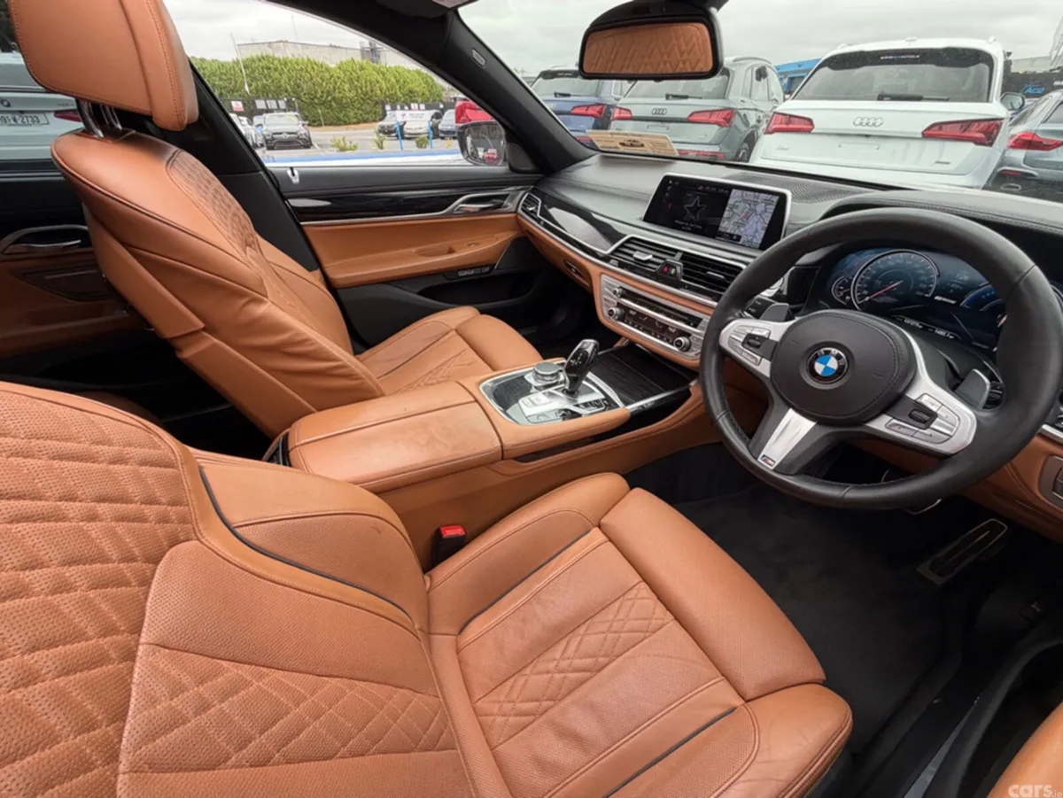 BMW 7-Series Saloon, Petrol Plug-in Hybrid, 2018, White