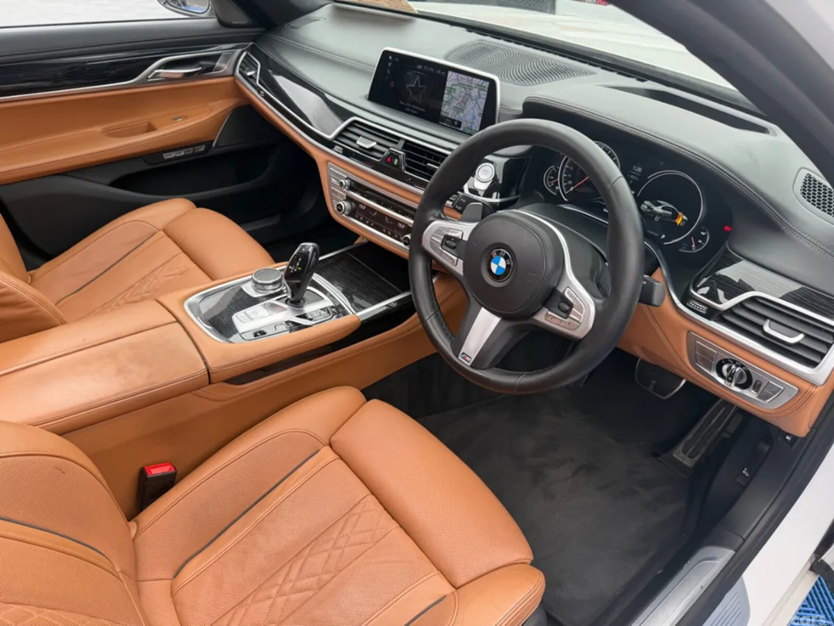 BMW 7-Series Saloon, Petrol Plug-in Hybrid, 2018, White