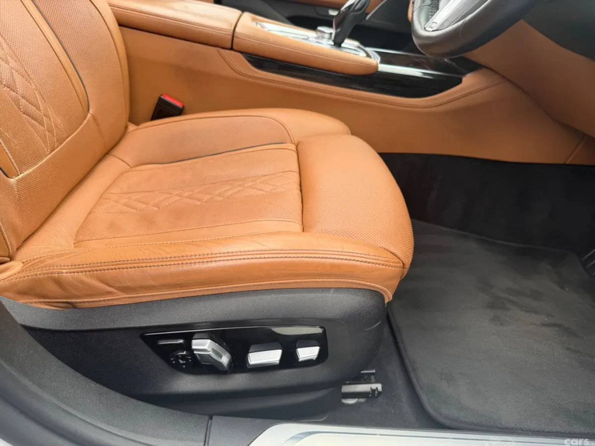 BMW 7-Series Saloon, Petrol Plug-in Hybrid, 2018, White