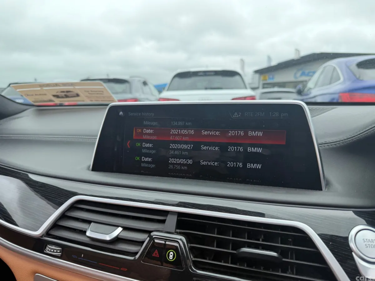 BMW 7-Series Saloon, Petrol Plug-in Hybrid, 2018, White