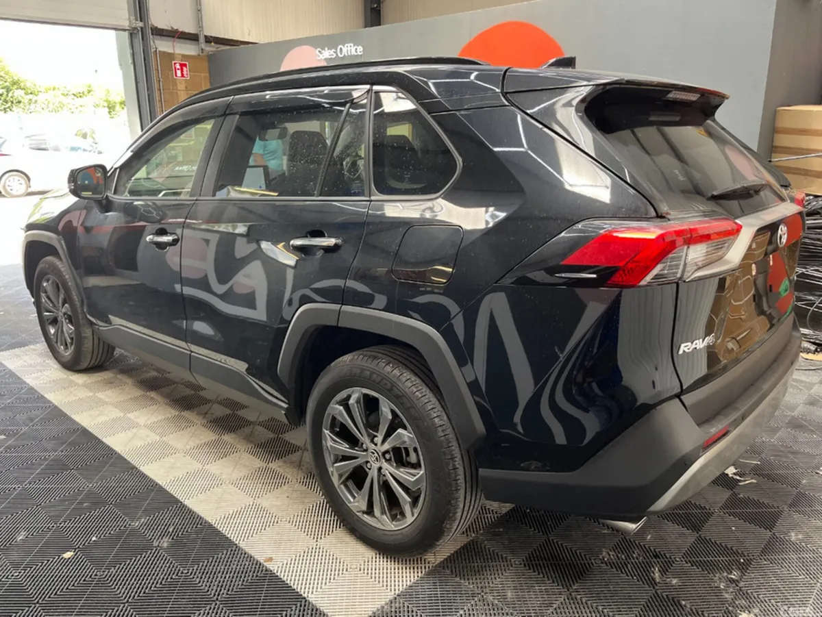 Toyota RAV4 SUV, Petrol Hybrid, 2025, Black