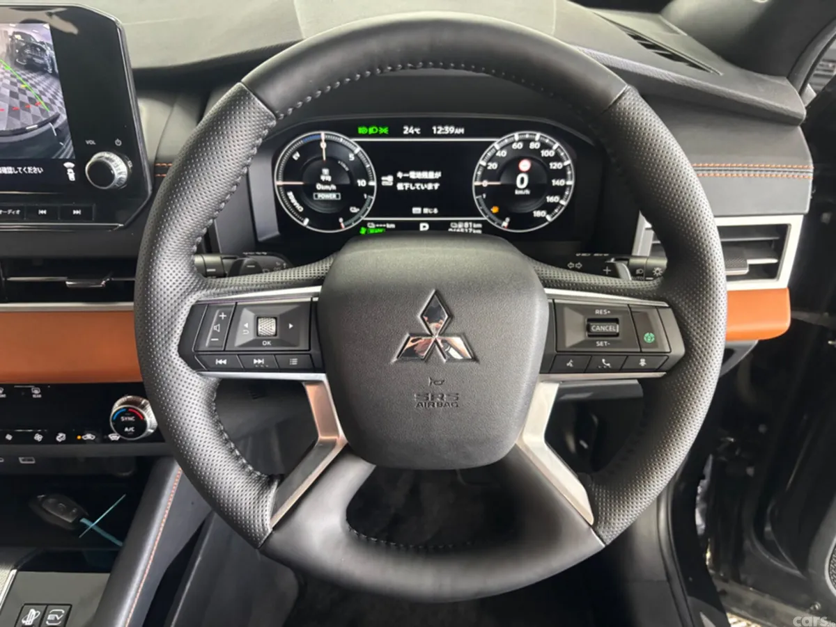 Mitsubishi Outlander SUV, Petrol Plug-in Hybrid, 2022, Black