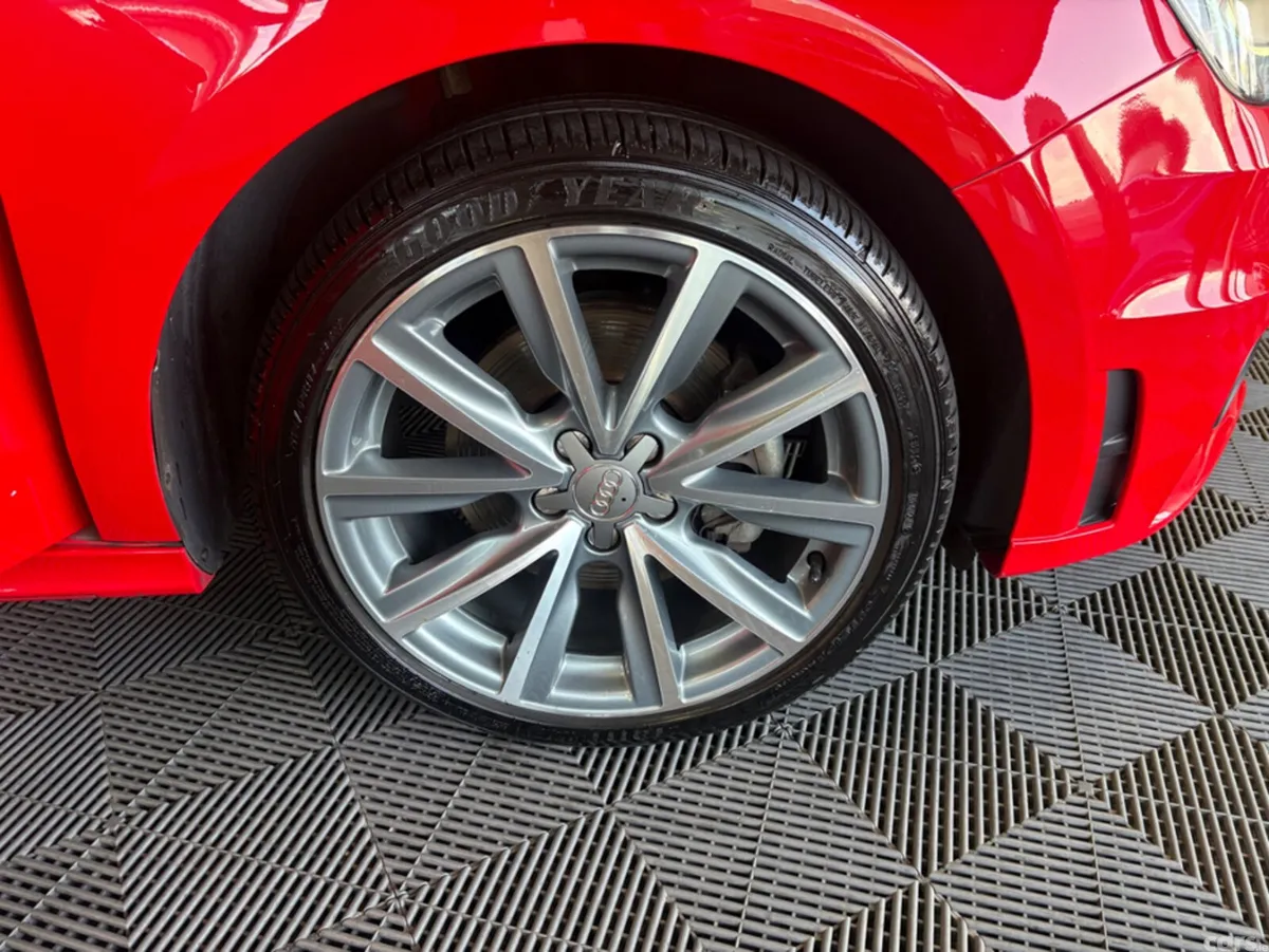 Audi A1 Hatchback, Petrol, 2013, Red