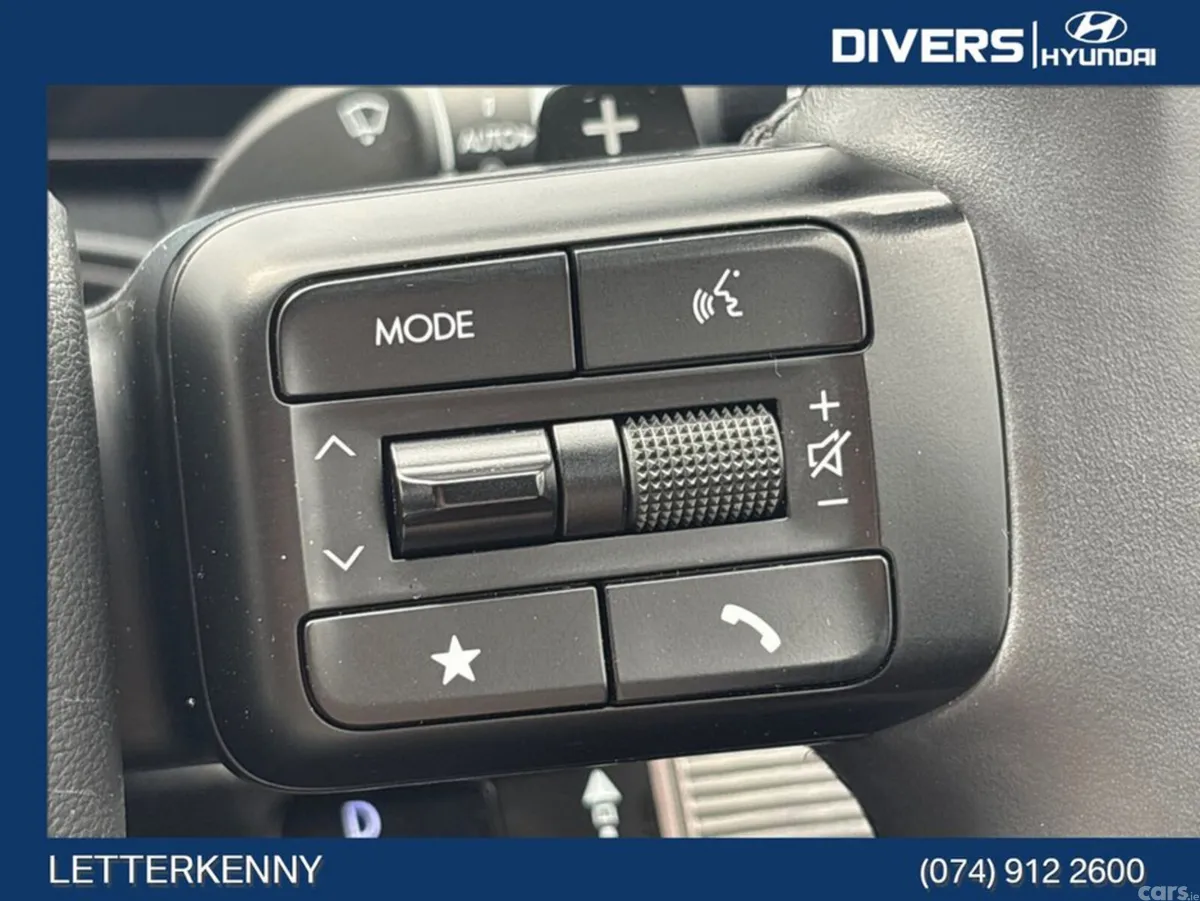 Hyundai Santa Fe Estate, Petrol Plug-in Hybrid, 2025, Orange