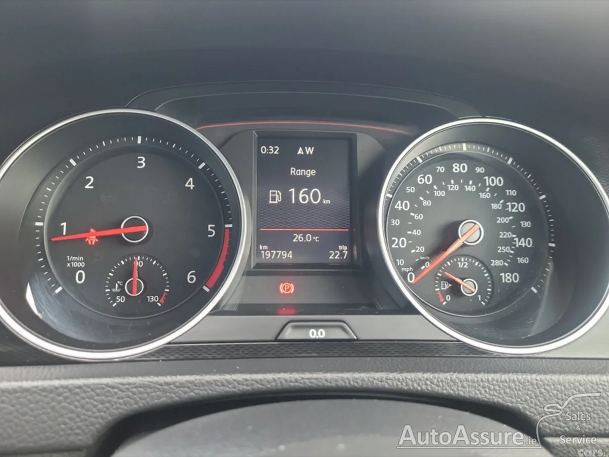 Volkswagen Golf Hatchback, Diesel, 2016, Grey